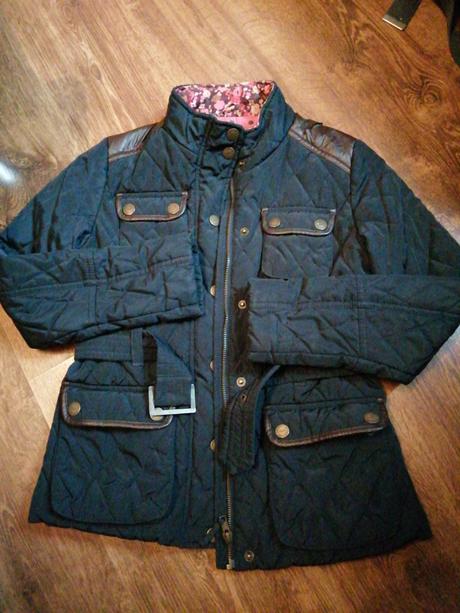 Dievcensky kabatik, next,152