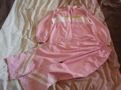 Sustiakova suprava ružová, 140