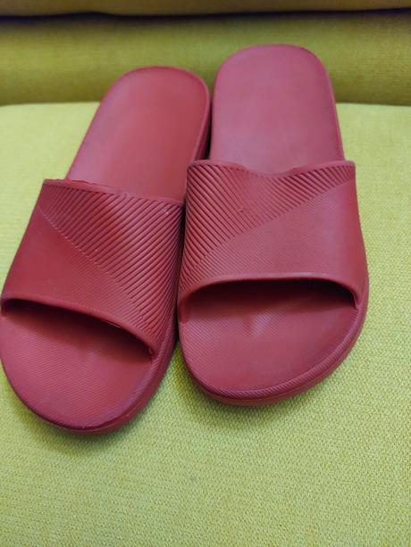 Ľahké šľapky veľkosť 31/32, 31