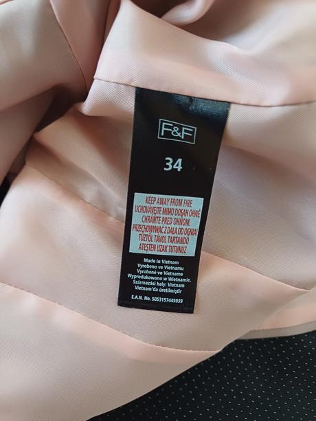 Šatový kostým, f&f,34