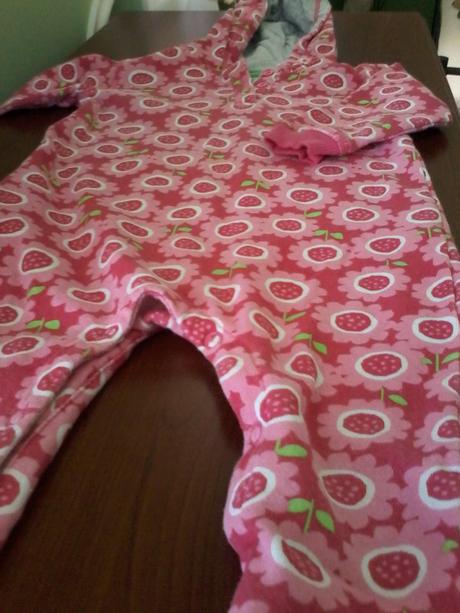 Pyzamo alebo domace oblecenie, f&f,86