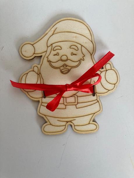 Dreveny mikuláš na peniaze a na kinderko, 