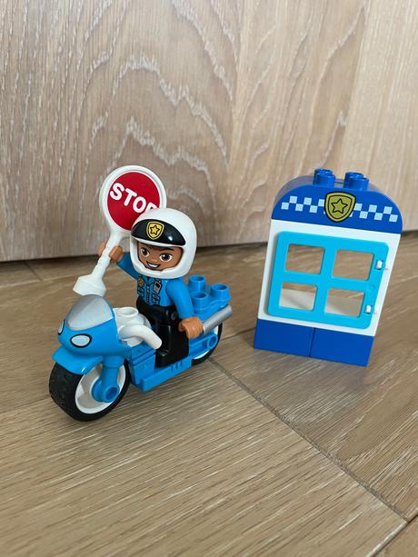 Lego duplo 10900 policajt, 