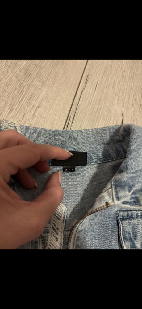 Štýlová riflova bunda, 104