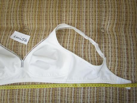 3057. podprsenka, outfit,85c