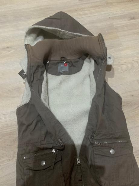 Vesta s az m, gate,s