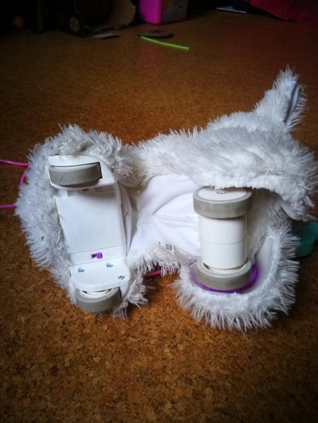 Chodiaci psík na baterky, 