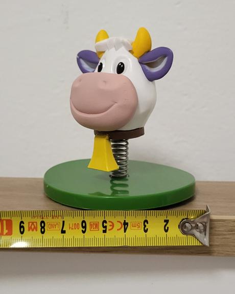 Kravička na strune - dekorácia, 