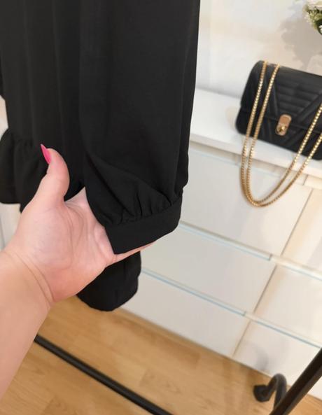 Elegantné čierne šaty sinsay - nadčasový chic, sinsay,xs