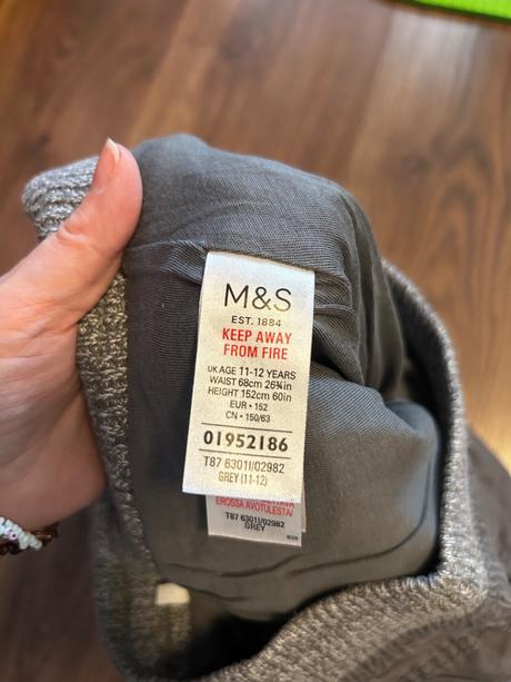 Nohavice 152, marks & spencer,152