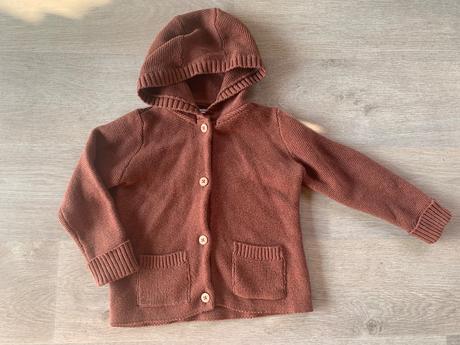 Sveter, reserved,104