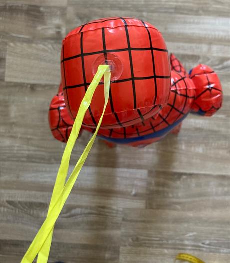 Nafukovací spider-man,