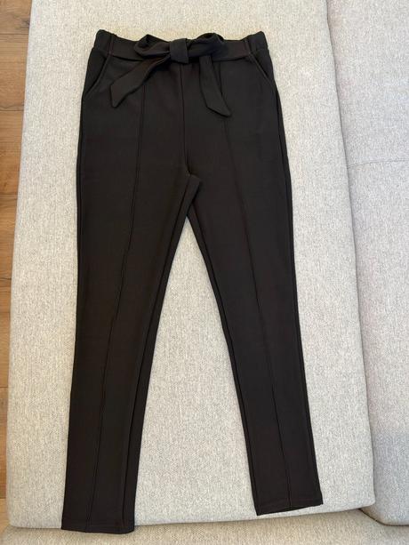 Elegantné legíny, l