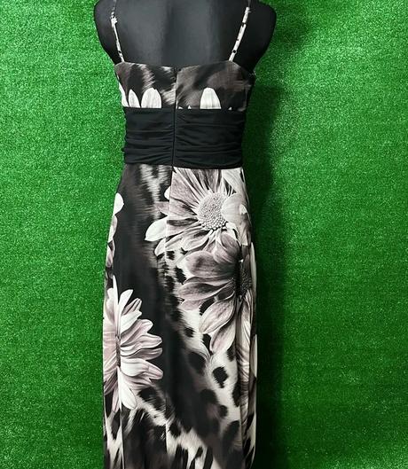 Dámske šaty viore - vel.m, m