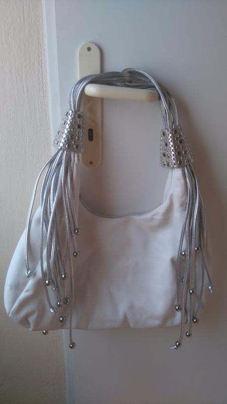 Kabelka na donosenie, 