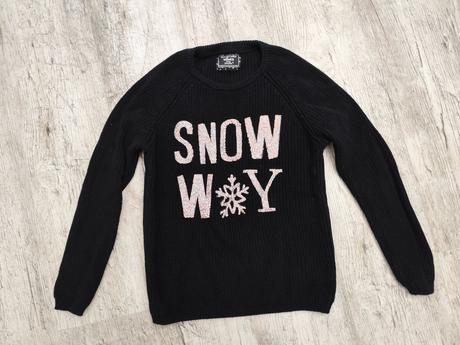 Svetrik snow s trblietkami, 152