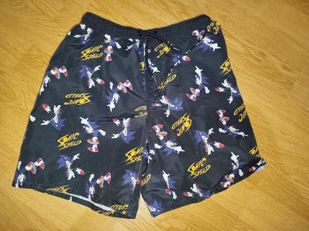 Plavkové kraťasy, 140