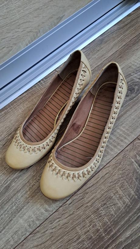 Kožené lodicky, baťa,39