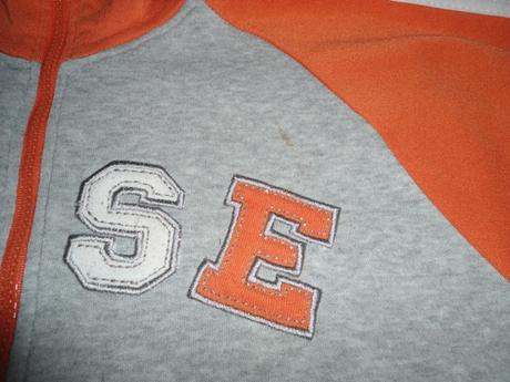 Oranzovo-siva mikina, 140