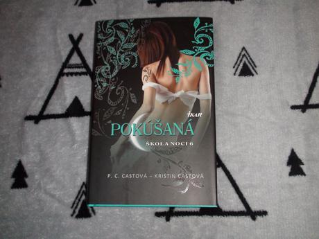 Knihy - škola noci 4 + 6 + 7,