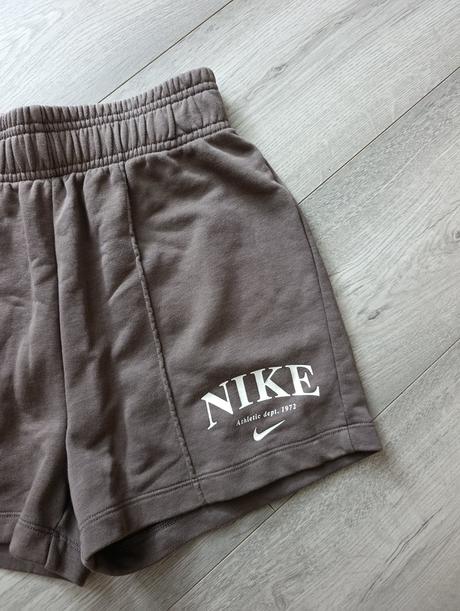 Šortky nike, nike,s