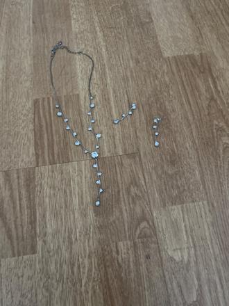Náhrdelník + náušnice, 