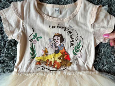 Šaty so snehulienkou, 116