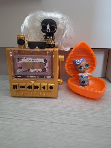 Babika lol a psicek lol, 