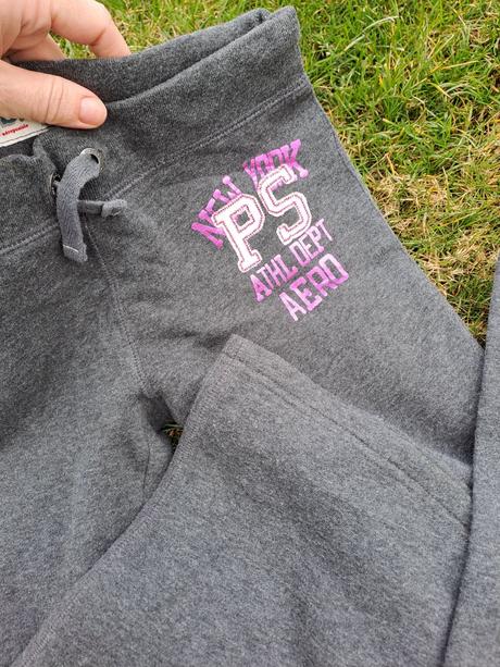 Aeropostale tepláky, aeropostale,140