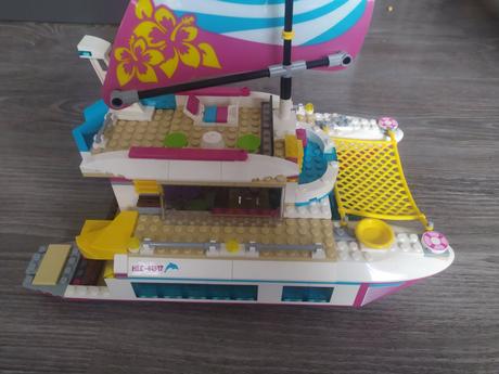 Lego friends katamaran,