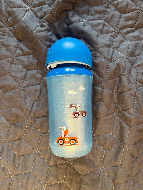 Flaska na pitie, avent