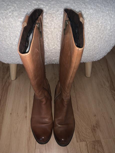 Kožené čižmy caprice, 36