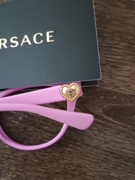 Okuliarové rámy, versace