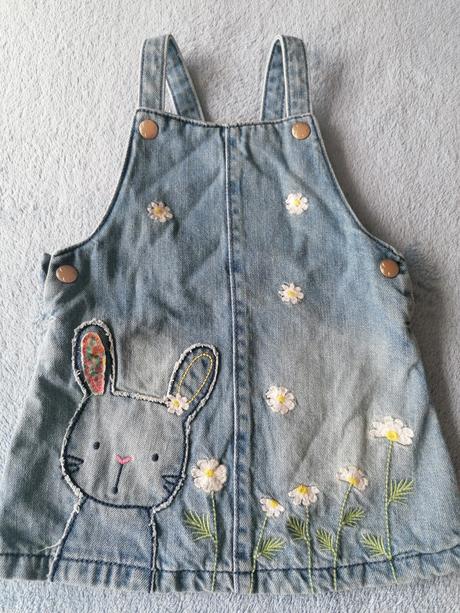 Kompletik sukňa a body, f&f,74