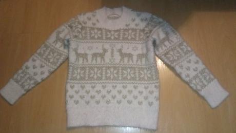 Vianočný svetrík-128/134, 134