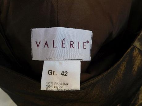 Luxusny komplet na spoločensku udalost, 42