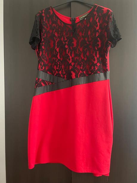 Dámske šaty omega, 50