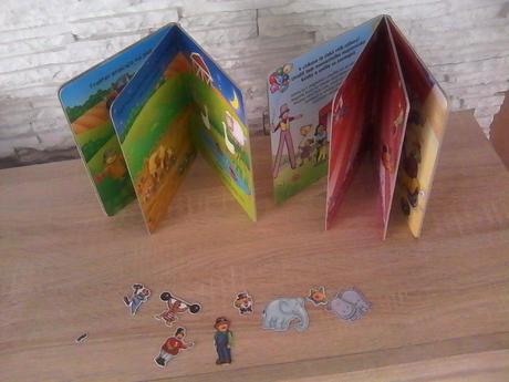 Knižky s magnetkami,