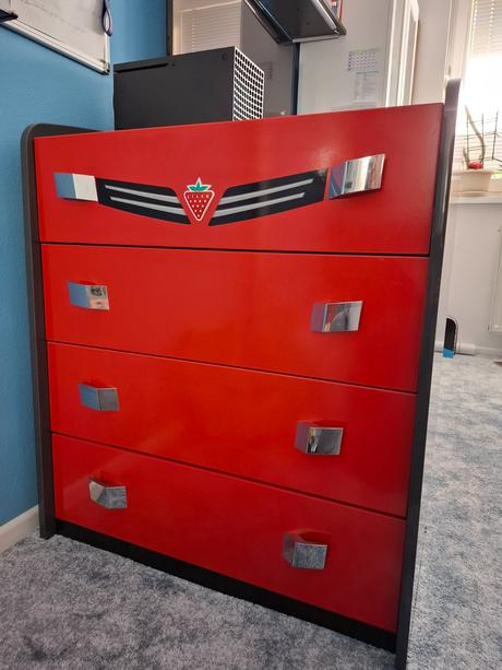 Detsky nabytok cilek, postel, komoda, stolik, 