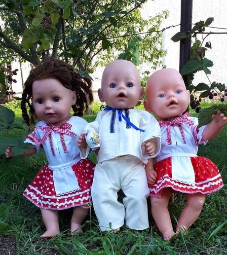 Kroj pre bábiky baby born,