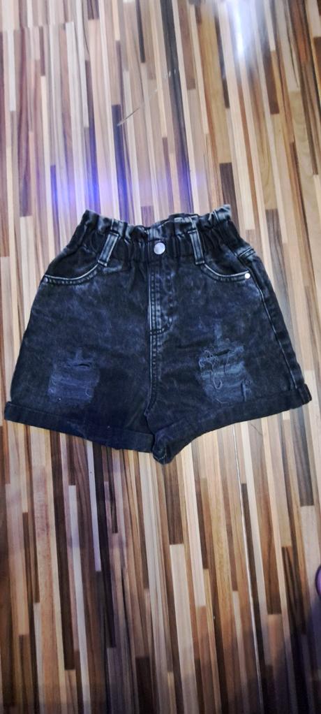 Čierne krátke riflové nohavice, f&f,134