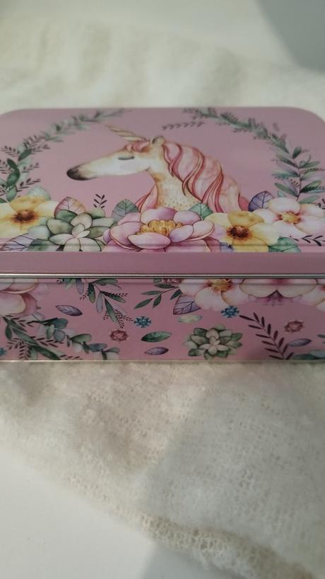 Plechová krabička s jednorožcom,