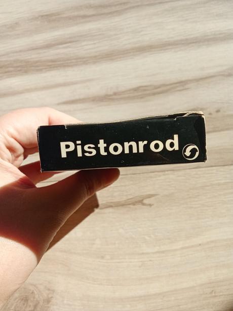 Originál kľúčenka ferrari ojnica/piestna tyč, 