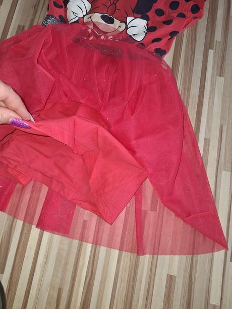 Minie šaty, disney,134