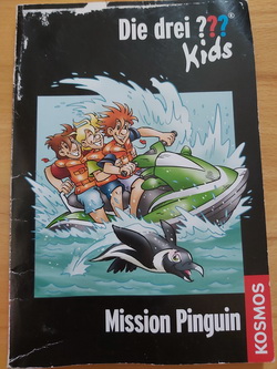 Kniha-tri deti-misia tučniak,