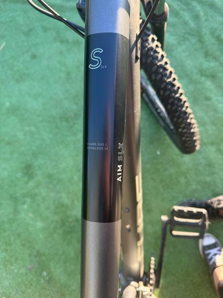 Horský bicykel cube aim slx, 28