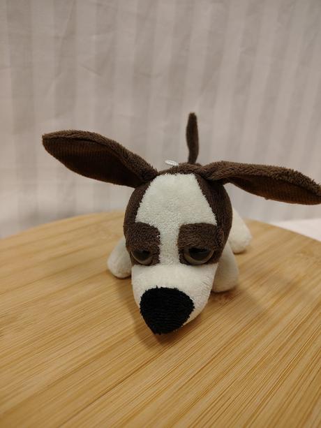 Plyšový krémovo hnedý psík, 21 cm, 