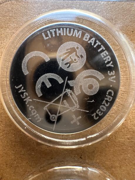 Predam batérie cr2032 6kusov za 1.8eura, 