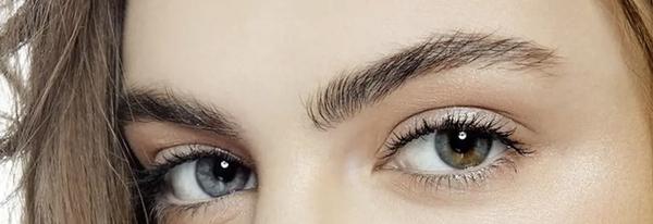 Hľadám odporúčanie na kvalitnú kozmetičku pre obočie