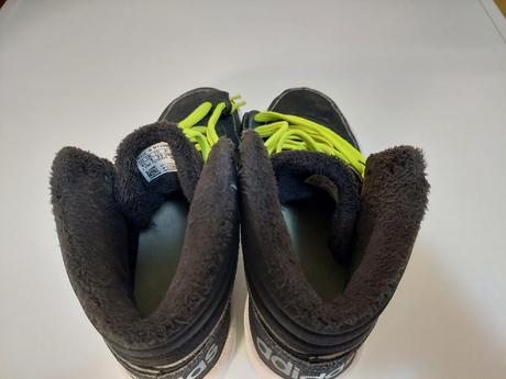 Adidas tenisky (vysoké), 33